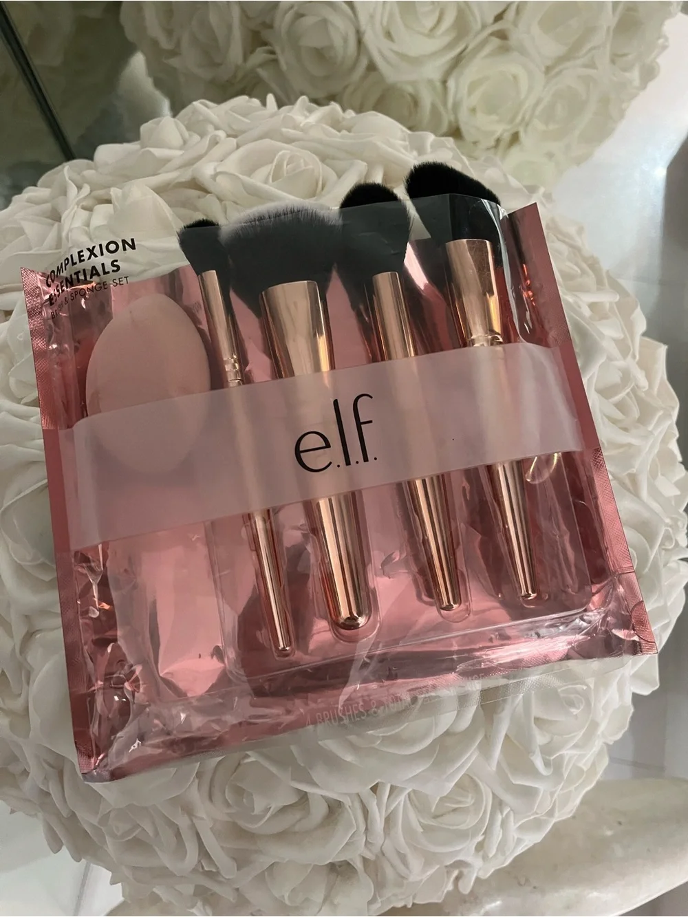 New Elf cosmetics complexion essentials brush and sponge 5 piece set